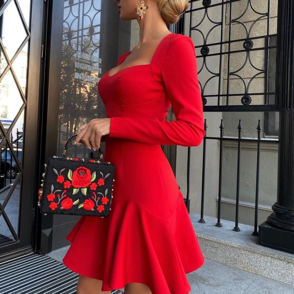 Woman Red Dress. Size xs